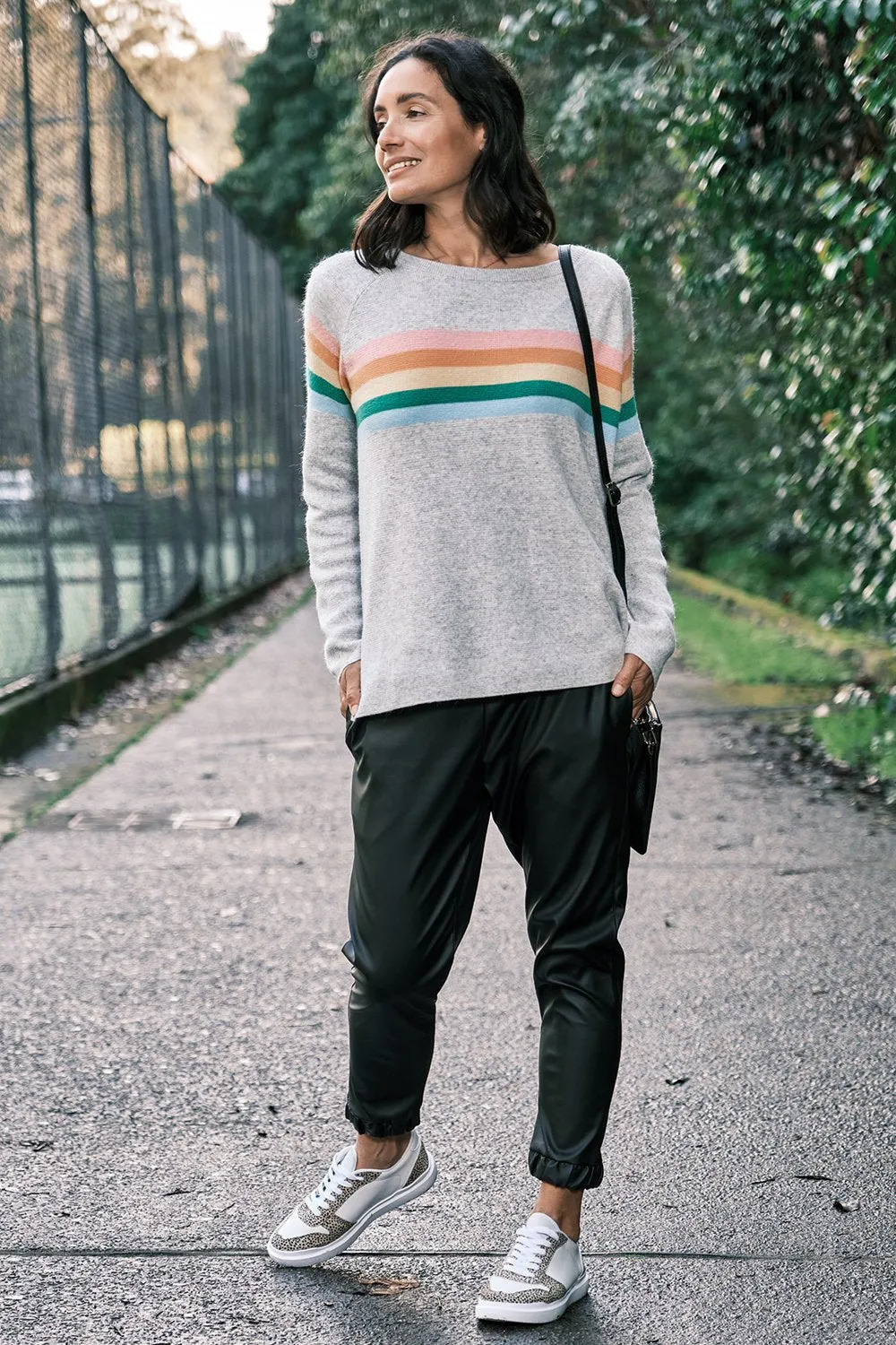 Billie Coated Jogger Black-Petite